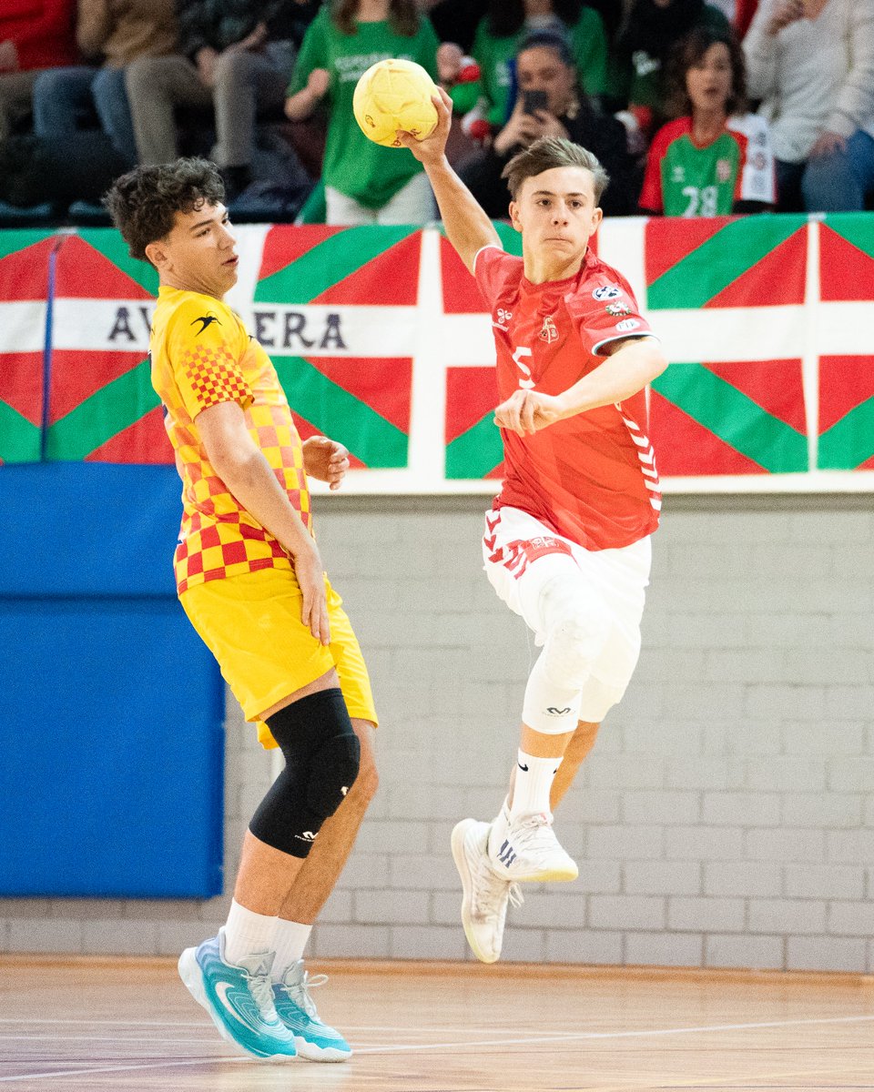 👏 Y para cerrar el día... ¡𝐥𝐚𝐬 𝐦𝐞𝐣𝐨𝐫𝐞𝐬 𝐟𝐨𝐭𝐨𝐬 𝐝𝐞 𝐥𝐚 𝐣𝐨𝐫𝐧𝐚𝐝𝐚!

📸 <a href="/cesabm2025CAT/">CESA Catalunya 2025</a> 

🤝 <a href="/deportegob/">CSD</a> | <a href="/FedCatHandbol/">Federació Catalana d’Handbol</a> | <a href="/diba/">Diputació de Barcelona</a> | <a href="/DiputacioGirona/">Diputació de Girona</a> | <a href="/esportcat/">Esports</a> 

#⃣ #Balonmano