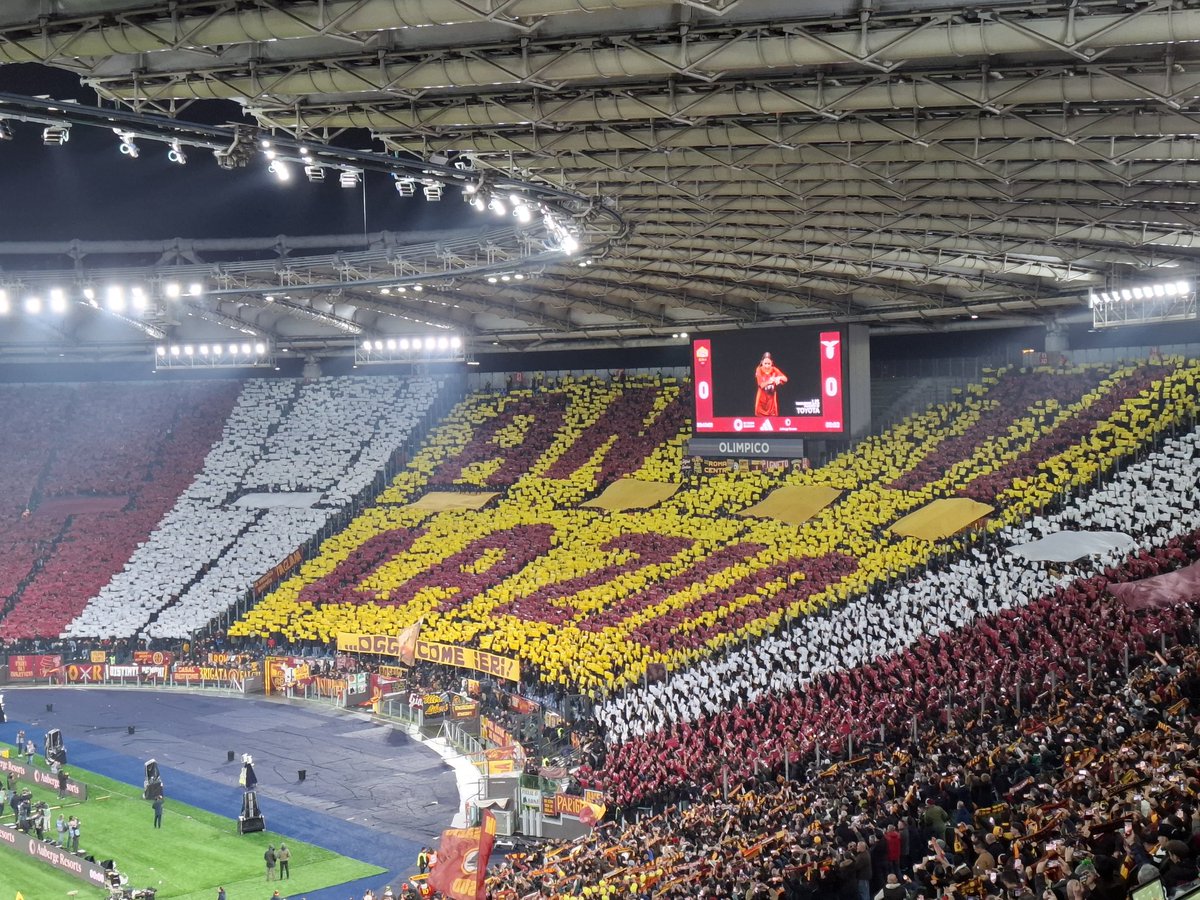 aksmackenzie's tweet image. Lazio: "Since 1900 masters of our destiny, captains of our soul!"

Roma: "Anti Lazio, today like yesterday"
#RomaLazio