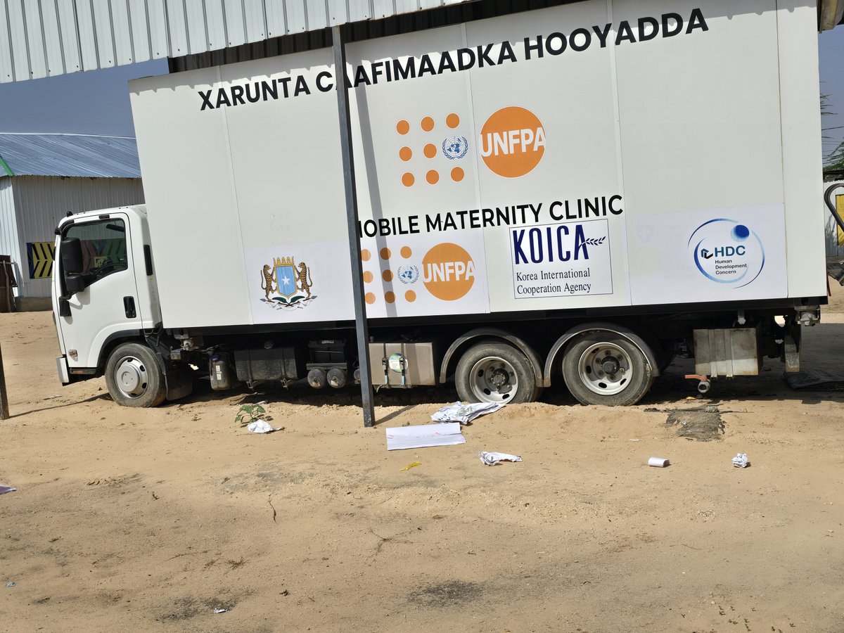 HDCSOMALIA's tweet photo. 👶🚌 Pregnancy Care Made Easy! With our Mobile Maternity Clinic, we're making sure every mom-to-be has access to the best prenatal services. Follow us to find out when we'll be in your area! #MobileClinic #MaternityServices https://t.co/QtN3NPLwZ6