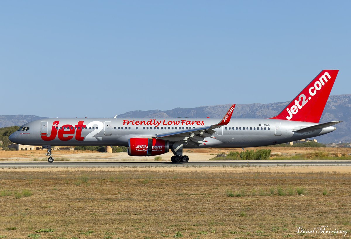 birrlad's tweet image. Photos of @Boeing 757 aircraft belonging to @jet2tweets from here and there.
#avgeek #avition #boeing #jet2 #planespotting #endofaera #retirement