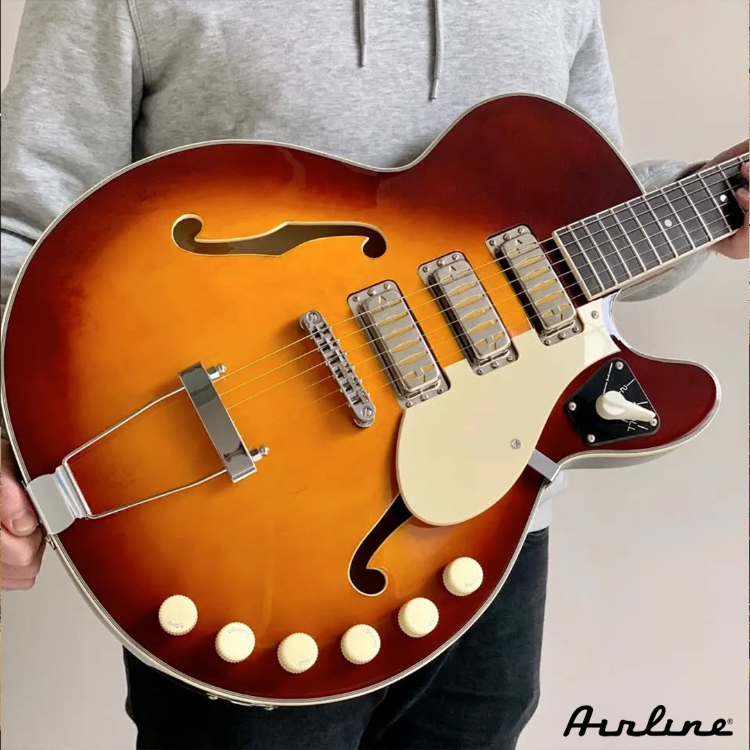 AirlineGuitars1's tweet photo. Airline Guitars H59 - Honey Burst 🎸🎶
Get Details 👉 https://t.co/4h5BsiW89S
#Airline #AirlineGuitars #H59 #Harmony #Rocket #SemiHollow #Guitar #ElectricGuitar #Tone https://t.co/tMksT1dAdM