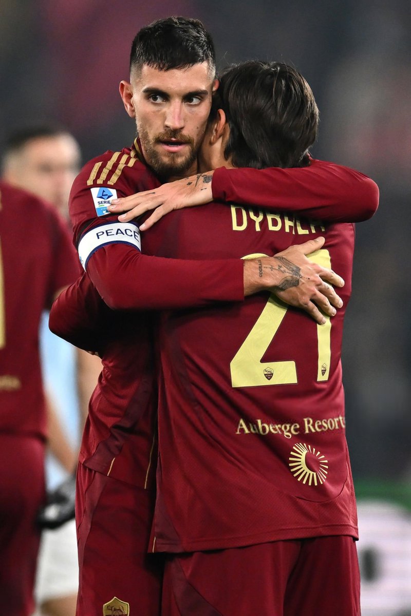 Paulo Dybala &amp; Lorenzo Pellegrini 

#Dybala #RomaLazio