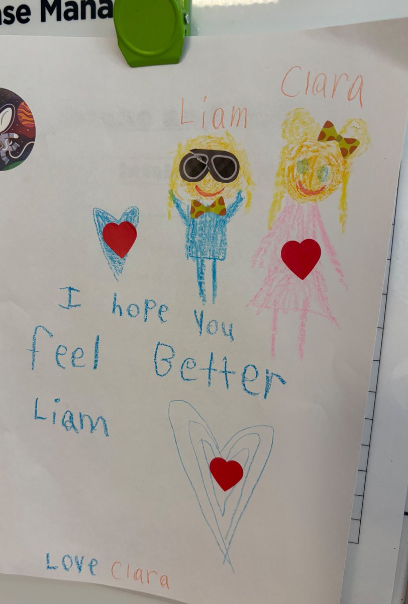 Liam’s big sister, Clara, wanted to help decorate his hospital room so she drew a little picture for him. As soon as he saw it, it put a big smile on his face. The bond they have is so special! ❤️