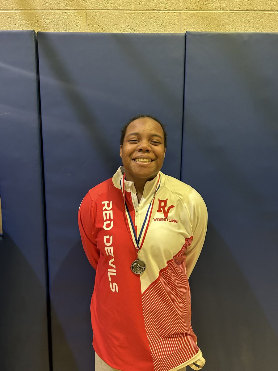 RVRHSWrestling's tweet photo. Varsity Girls at SJWHOF Tournament Results 01/05/25: 

No official team score.

Individual Results: 

Abby Dudley (152lbs): 1st Place 🥇
Emma Acampora (100 lbs): 1st Place 🥇
Aubree Butlers (107 lbs): 2nd Place 🥈
Paris Ford (185 lbs): 2nd Place 🥈

#TEAM #Ladyhammers https://t.co/kBbcoFzfve