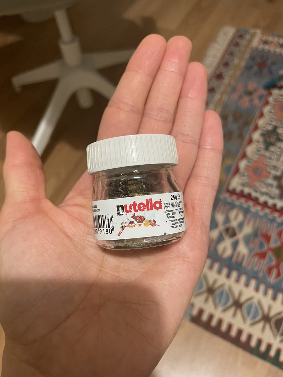 minik küpelerimi sakladığım minik kavanozum