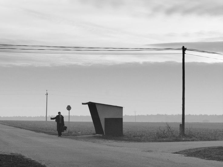 "Creo que, a ciertas alturas, ya no hay diferencia entre acostumbrarse a fingir que se cree y acostumbrarse a creer".
"El péndulo de Foucault", Umberto Eco
🎬"Ida", Paweł Pawlikowski  (2013)
