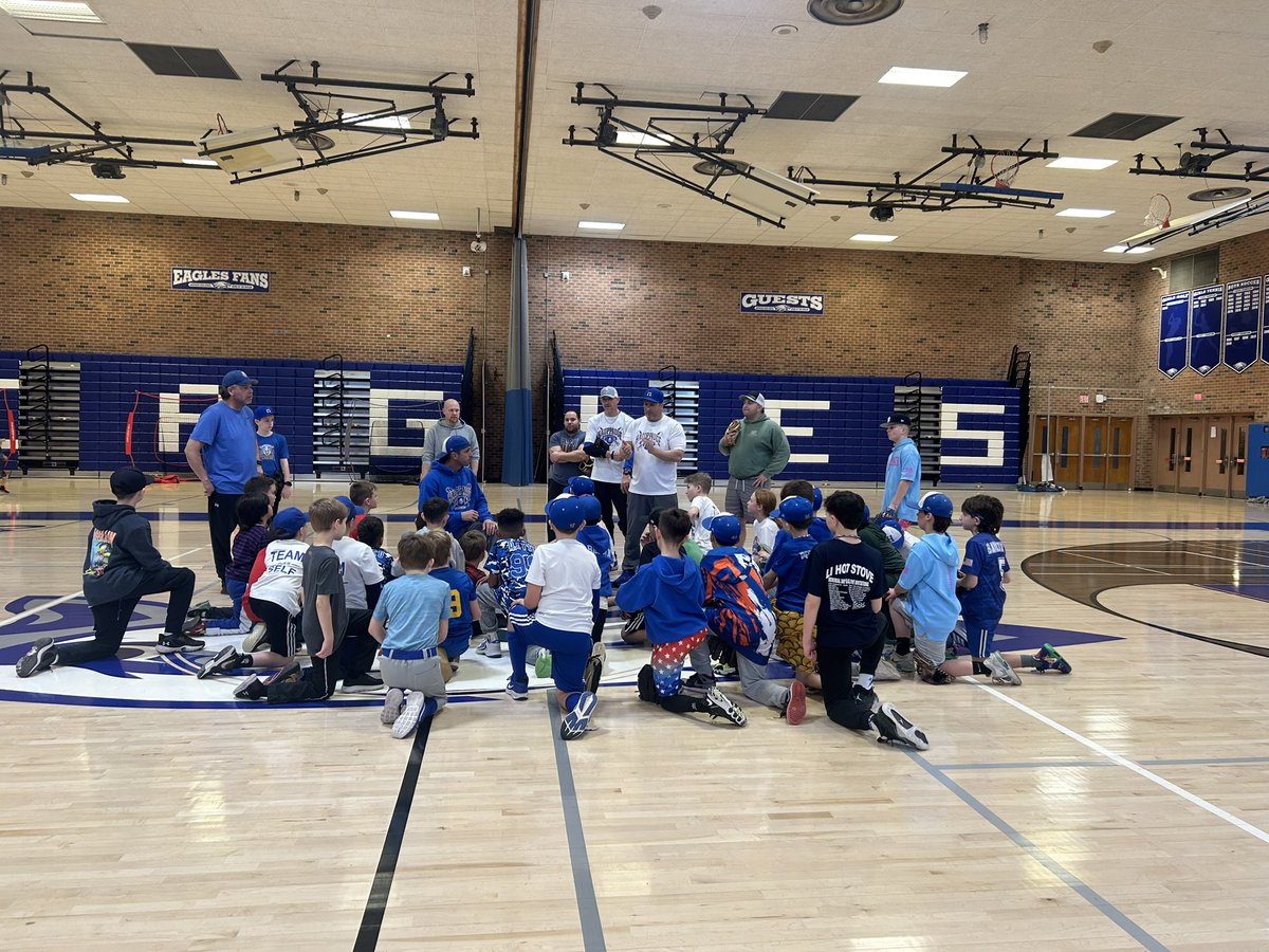1st day of our Hauppauge LL Baseball &amp; Softball Winter Clinics. The kids learned a lot &amp; had a lot of fun. Thank you to our board &amp; all our volunteer coaches. Special thanks to our volunteer Hauppauge baseball kid instructors led by Hauppauge Varsity star Michael Oliveto.
