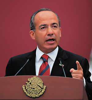 juncalssolano's tweet photo. Sí "tan buenos" Presidentes del #PRIAN fueron, ¿por qué sus partidos están en el basurero de la historia y ellos huyeron de México?

0% de autoridad moral y política, y lo saben. https://t.co/9hMo2KLwrm