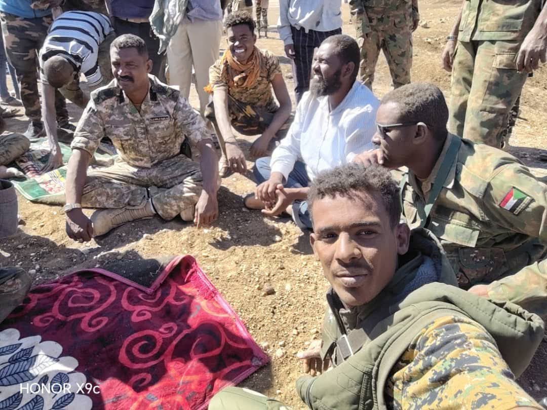 استراحة محارب
#حرفيآ إحنا مع أي أحد عايز أبل الملي... شيا
الجن..... جويد لعنة الله عليهم أجمعين
دراعووووووؤؤؤوون يا رسول الله
فليق الدرع فات حد 😎😊
نوم كان تقدر يا دعامي
الموت جايكم يا ملا..... قيط