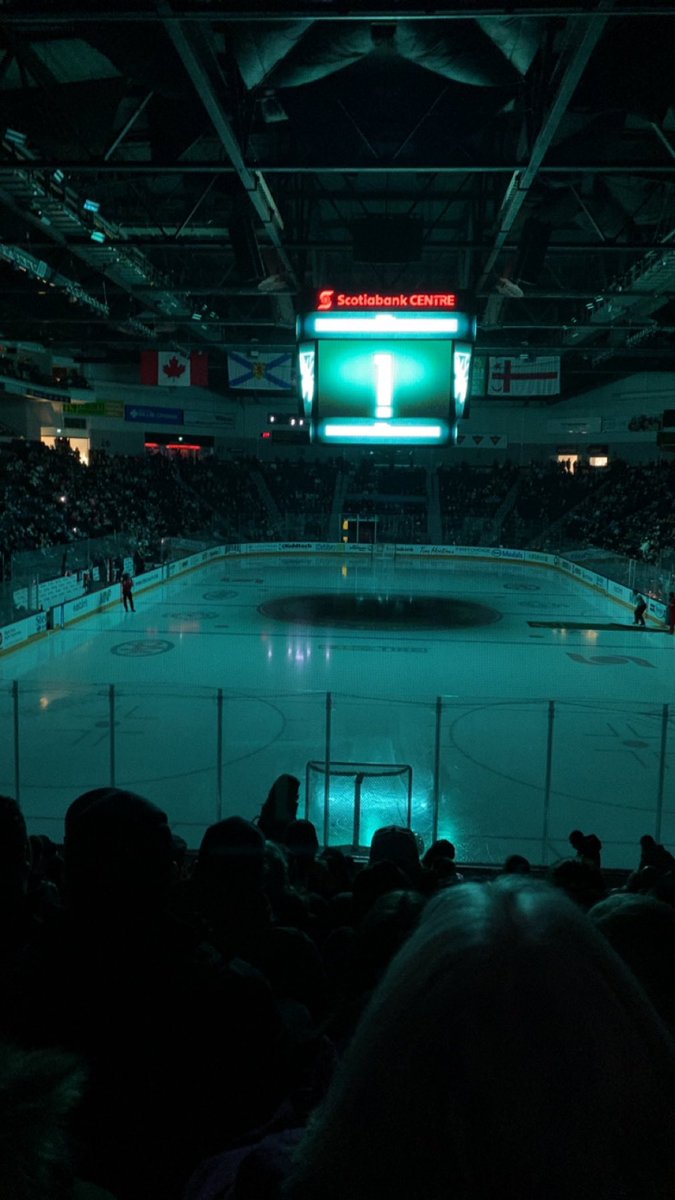 aidemtsol's tweet image. Us haligonians dont play about our Junior hockey team consisting of 15-19 year olds #GoMooseGo