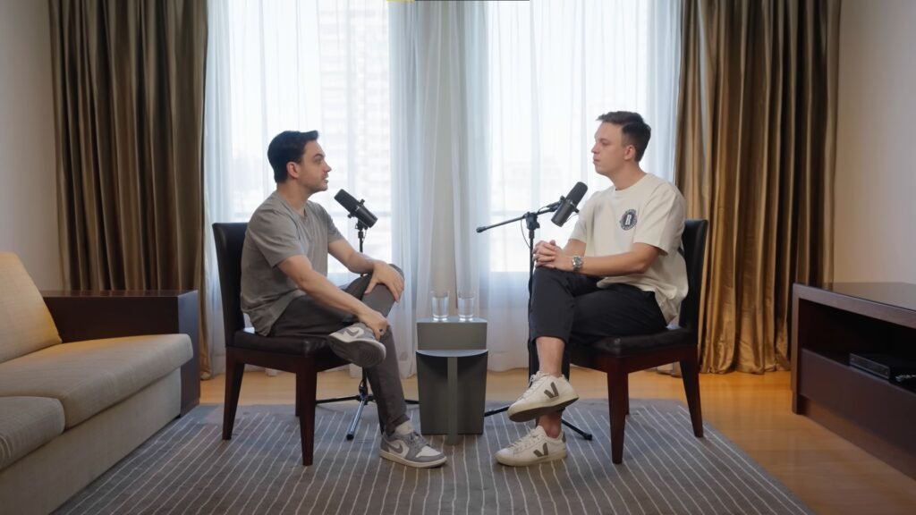 Les comparto una entrevista con Adrián Saenz, uno de los jóvenes más influyentes en el mundo del emprendedurismo.

Hablamos sobre cómo emprender tanto en los negocios como en la política. Una charla que inspira y deja enseñanzas. ¡No se la pierdan!

youtube.com/watch?v=kpzYTz…