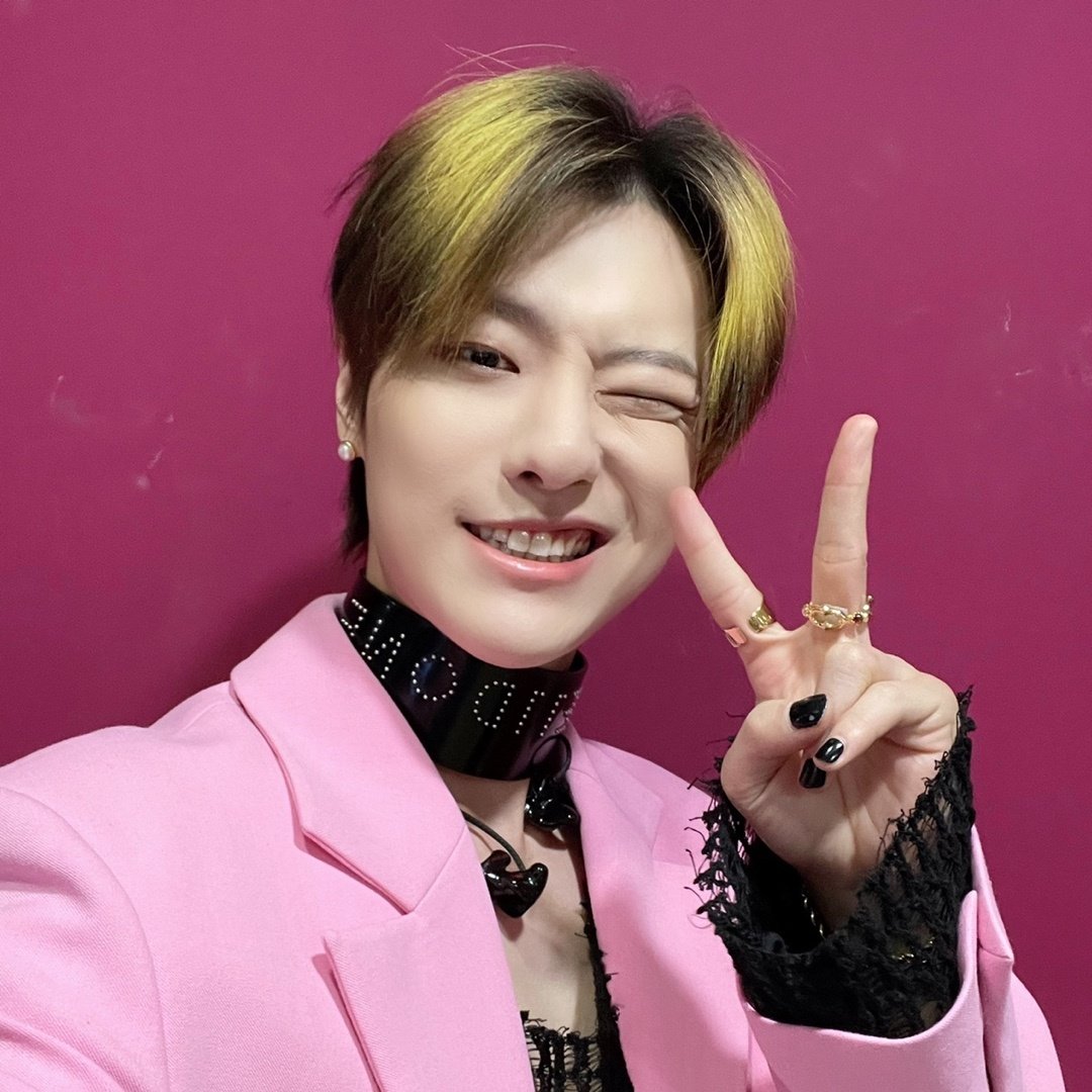 softbot_sin's tweet image. woodz songs that i would love for boynextdoor to cover 🤲🏾✨️

a thread~