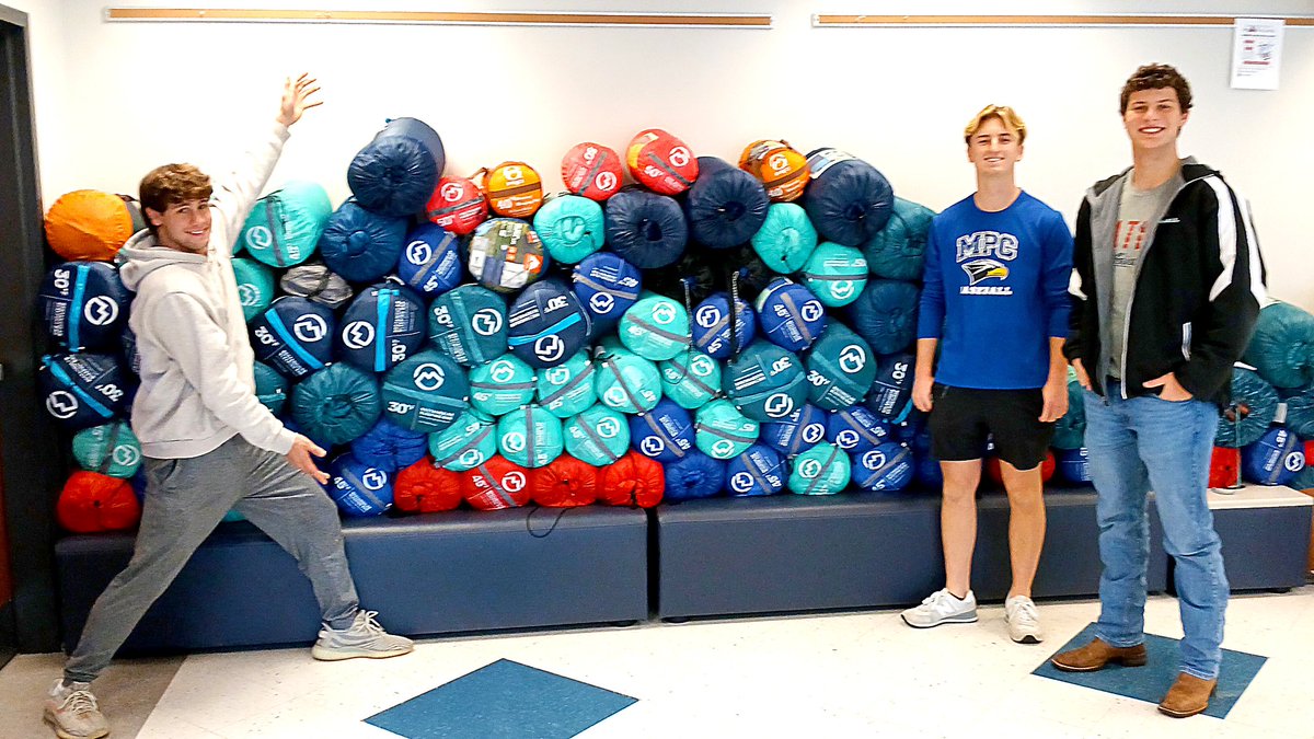 mtparanschool's tweet image. During the holidays, baseball players H. Akopov, H. Meers, and W. Hennessey led an initiative to distribute more 100 sleeping bags collected by the baseball team to area homeless. These seniors have continued this #MPCBaseball tradition of service to make a direct impact on the