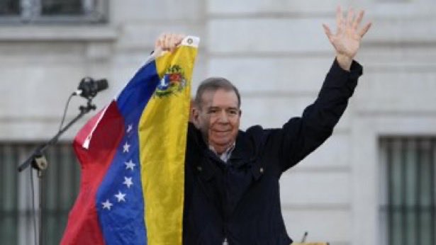 ATENTOS VENEZOLANOS EN WASHINGTON. Nuestro presidente electo, Edmundo González Urrutia, ya está en Washington. Mañana se reunirá, a las 2 pm frente a la sede de la OEA, con los venezolanos que saldrán a su encuentro.