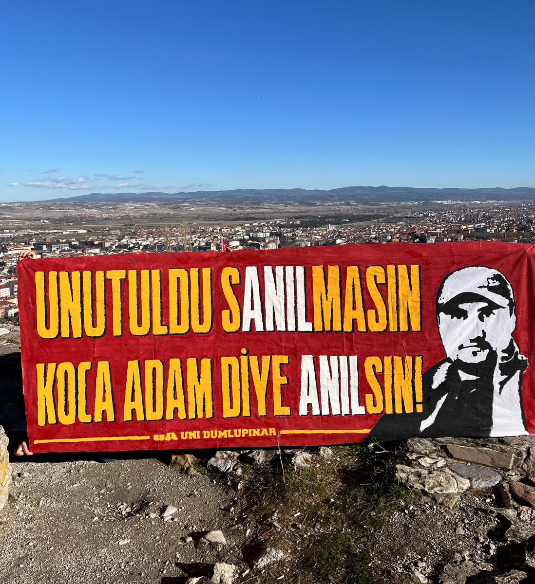 uAUNI_DPU's tweet photo. İYİ Kİ DOĞDUN AĞABEY! #KocaAdam https://t.co/qivDuO7xPJ