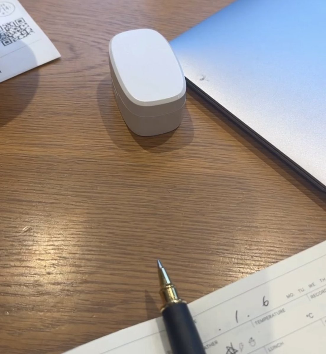 彼と勉強中👍🏻
彼は卒論の勉強、私は昨日の日記書いて大学の課題する