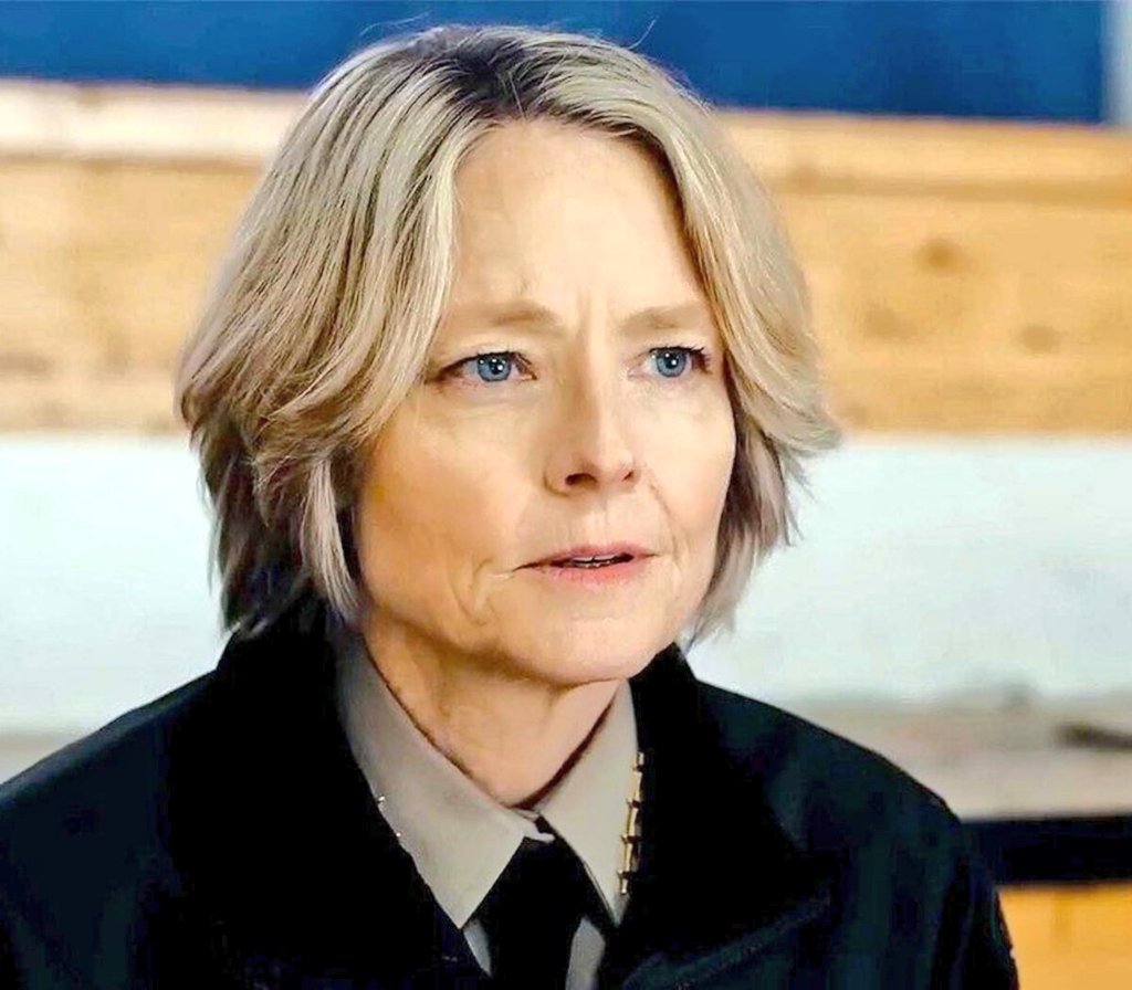 Demi Moore mejor actriz femenina categoría films por "La Sustancia', Jodie Foster mejor actriz femenina categoría series por "True Detective" ¡Los 90 de vuelta con todo!