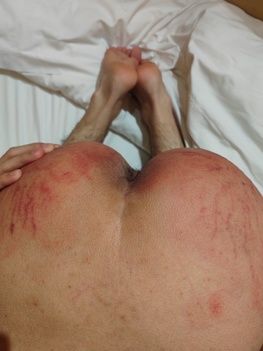 出去两年回来瘦了一圈！但是愿意叫爸爸了…哈哈…