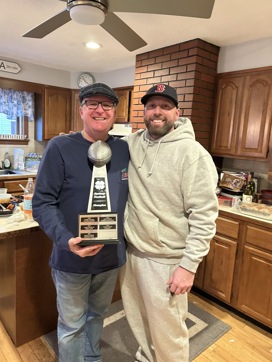 tinlin_tom's tweet photo. The torch had been passed by last yearโs 604 Fantasy Football Champion, John Greene to ME!! Won in 2015 and now 9 years later!! Feel like the @Patriots (yeah the Brady Pats). #twotimechamp https://t.co/dSU4Im9IPs