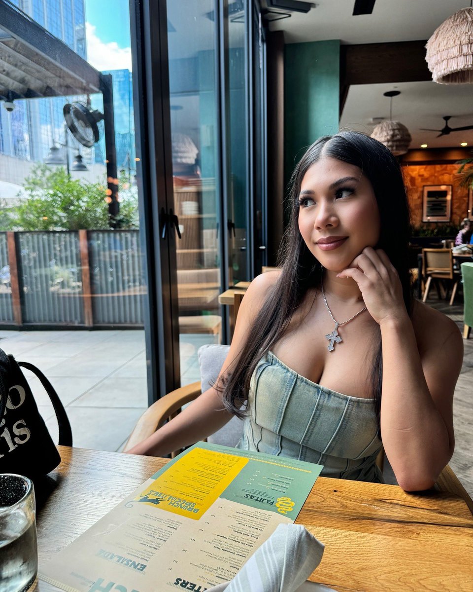 Out of sight but on your mind 💋