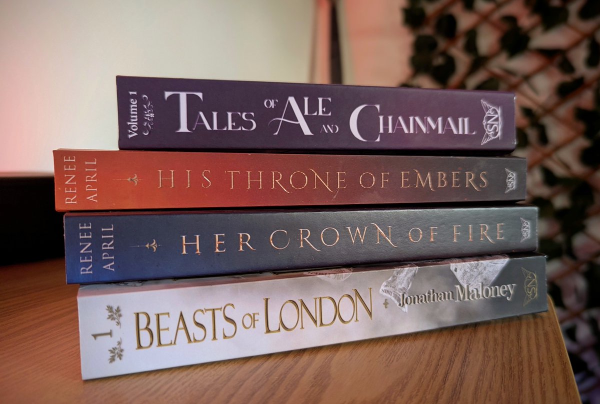 SkyNationPub's tweet image. Hardcover or paperback? 

Which would you choose?