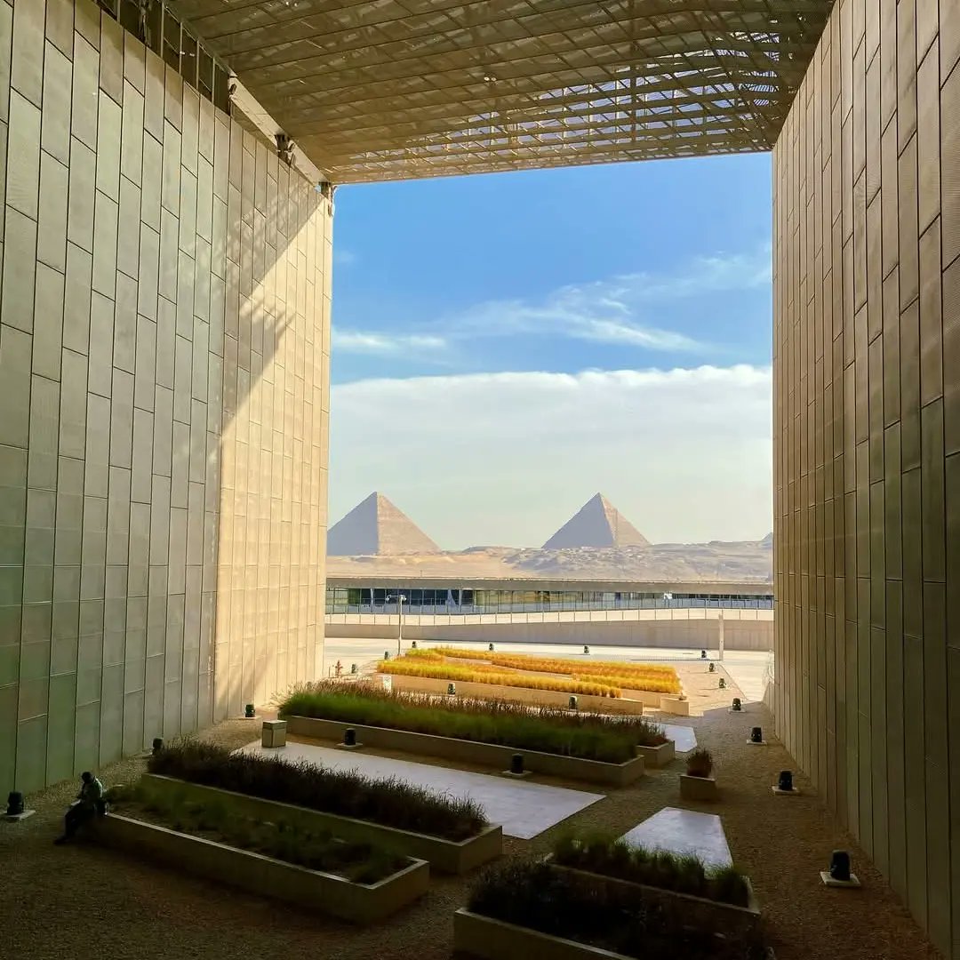 New museum 
#egyptian #egypt #cairo #ancientegypt #egyptology #photography #travel #ancient #thisisegypt #art #love #fashion #follow #history #cairoegypt #madeinegypt #photooftheday #egipto #travelphotography #like #visitegypt #egyptianart #egyptshots #egypte  #adventure