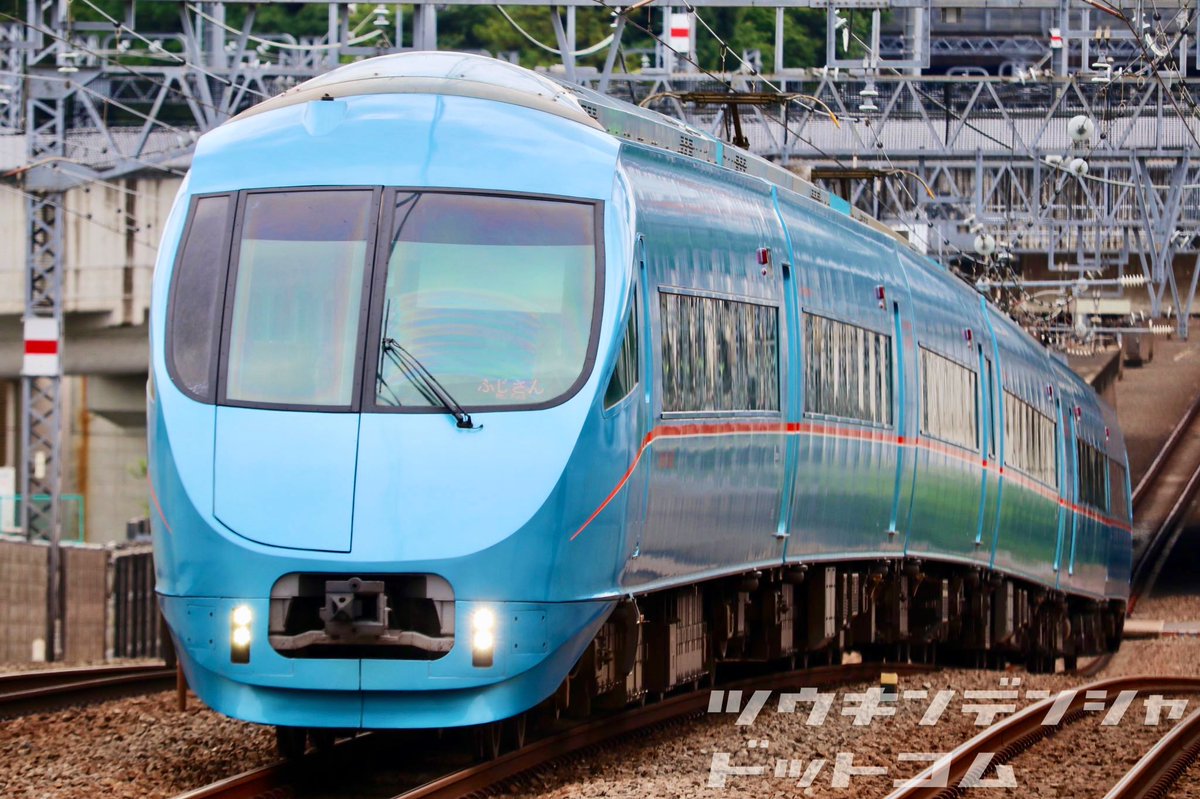 動向】新型ロマンスカーはどうなる？ 昨年から始まった新型