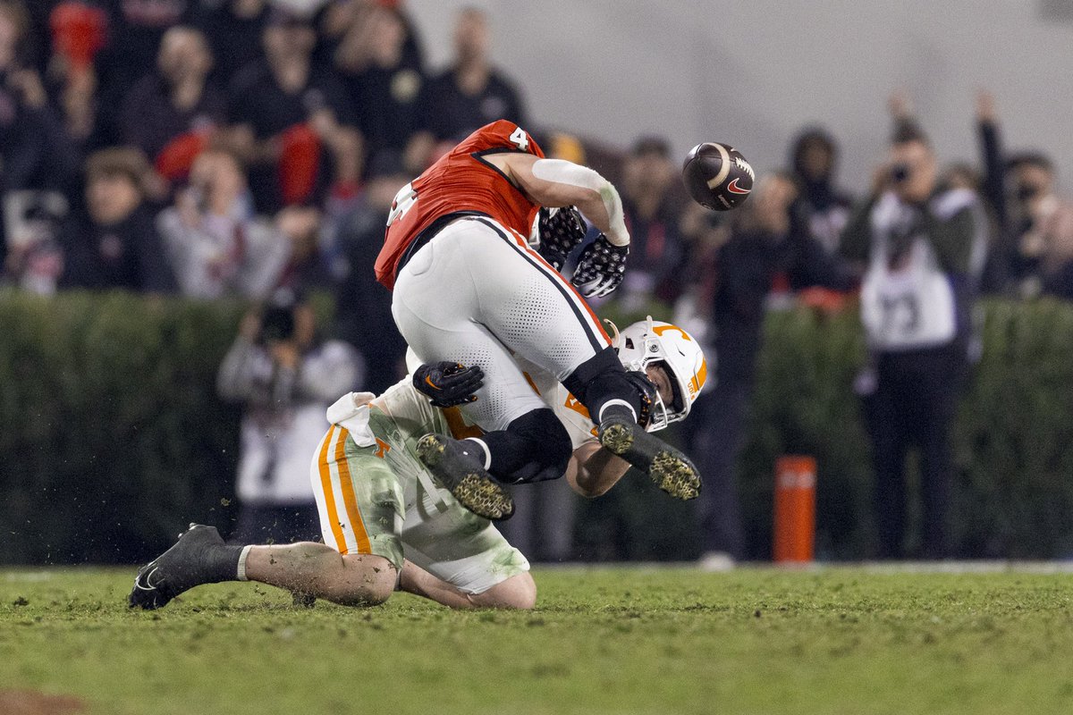 Thank you Tennessee for an incredible 5 years. This journey I have been on has been unforgettable. The friendships and memories I have made will stay with me for a lifetime. Thanks to my family, friends, coaches, and teammates for believing in me. Forever grateful to be a VFL