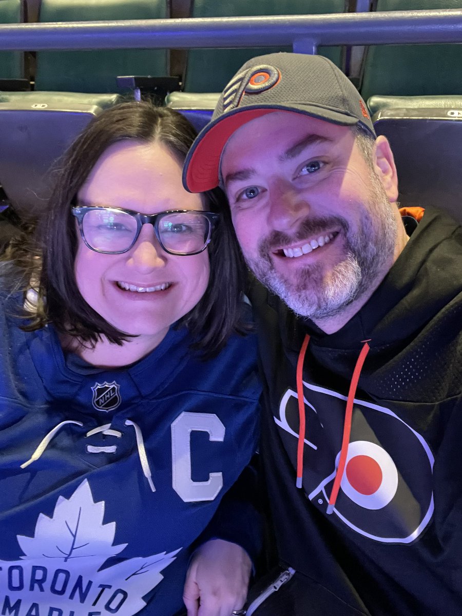 Erin McLean tweet media