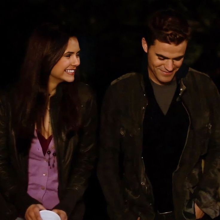 tvducreations's tweet photo. em 2025 shippando um casal que aconteceu em 2009 💜 https://t.co/uzGuIXOWUu