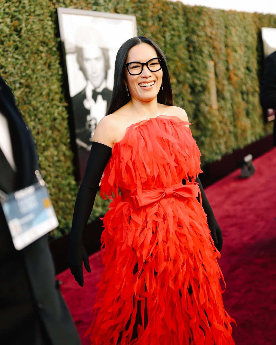 A moment for the dress 🤩 @AliWong #GoldenGlobes