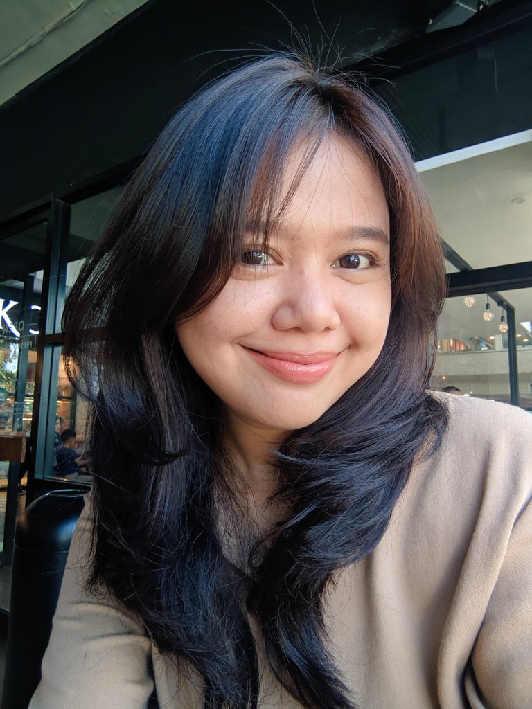 Happy banget akhirnya rambut aku ga lepekan lagi padahal kulit kepala aku tipe yang oily banget 😭

Sungkem sama shampo satu inii, mana ukurannya GENTONG 250ml buat harga 37ribuuu??!! 🥹👏
