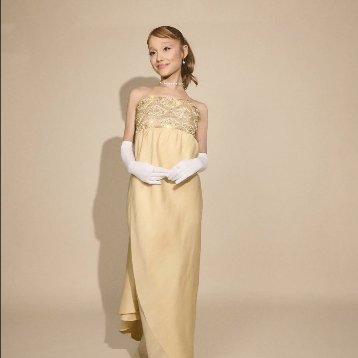 agrandearch's tweet image. 🚨 O #GoldenGlobes2025 COMEÇOU! 

— Ariana Grande-Butera é indicada a "Melhor Atriz Coadjuvante". ⭐️