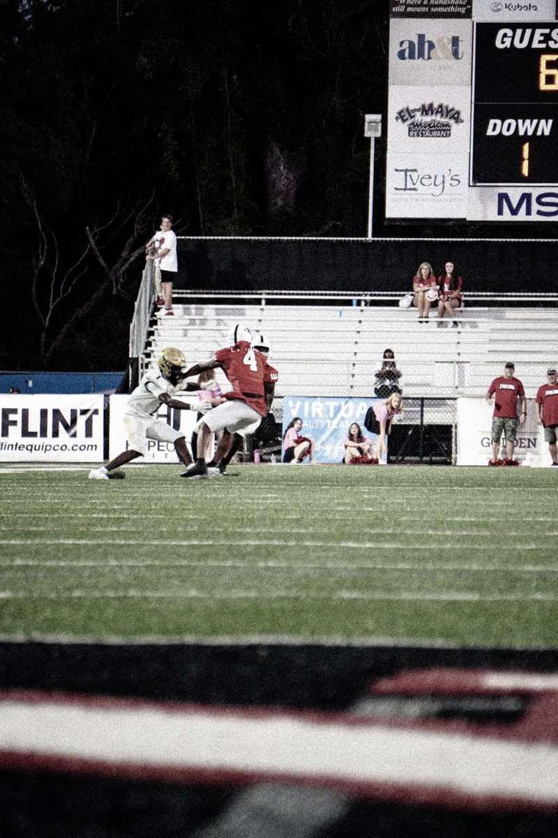 Canton Williams (@1k_canton) on Twitter photo Junior Season Highlights ..
70 carries 630 rushing yards
8 receptions 125 receiving yards
12 touchdowns
4 pancake blocks
<a href="/ChadSimmons_/">ChadSimmons</a>
<a href="/RecruitGeorgia/">Recruit Georgia</a> <a href="/JohnGarcia_Jr/">John Garcia, Jr.</a>
<a href="/SWiltfong_/">Steve Wiltfong</a> <a href="/RivalsFriedman/">Adam Friedman</a>
<a href="/TomLoy247/">Tom Loy</a> <a href="/adamgorney/">Adam Gorney</a> <a href="/On3Keith/">Keith Niebuhr</a> <a href="/deucerecruiting/">Deuce Recruiting✌️</a>
hudl.com/v/2PfYhE Junior Season Highlights ..
70 carries 630 rushing yards
8 receptions 125 receiving yards
12 touchdowns
4 pancake blocks
<a href="/ChadSimmons_/">ChadSimmons</a>
<a href="/RecruitGeorgia/">Recruit Georgia</a> <a href="/JohnGarcia_Jr/">John Garcia, Jr.</a>
<a href="/SWiltfong_/">Steve Wiltfong</a> <a href="/RivalsFriedman/">Adam Friedman</a>
<a href="/TomLoy247/">Tom Loy</a> <a href="/adamgorney/">Adam Gorney</a> <a href="/On3Keith/">Keith Niebuhr</a> <a href="/deucerecruiting/">Deuce Recruiting✌️</a>
hudl.com/v/2PfYhE