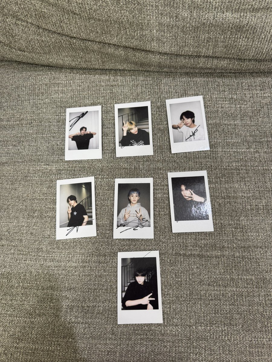makeuable's tweet photo. ‼️WANT TO SELL‼️
POB YZY NCT DREAM CANDY FINAL ROUND 

💌 FREE Photocard Album candy, signed polaroid , lyric poster, folded postcard , folded poster 
Price : IDR 15k-20k/each

✅Pob pilih member 
✅Pc album &amp; polaroid RANDOM 
✅ World wide shipping 
✅Bulk order 
✅ Shopee https://t.co/DeflyesFMt
