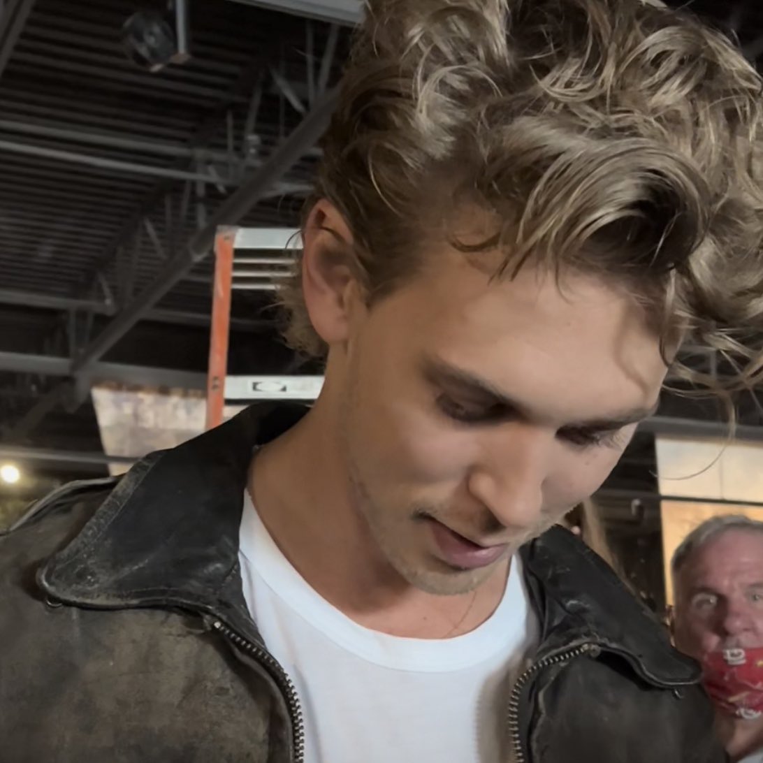 those precious curls come back to me