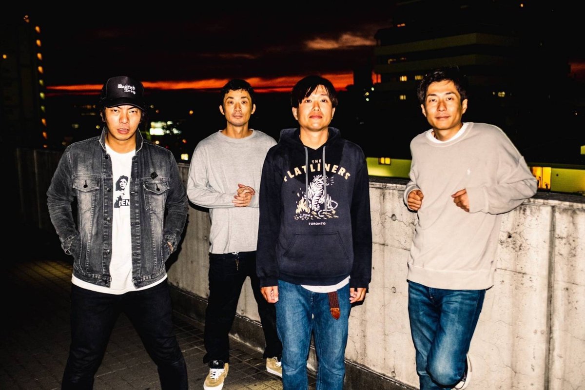 gainground025's tweet image. 1/8発売、明日フラゲ日☆
LEXT
3rd Album 
FLASH BACK 税込2,750円 
※先着特典 カラビナ付きクージー
※無くなり次第終了
youtube.com/watch?v=Ma0Jkp…

まだ間に合いますので特典を確実にGETしたい方は是非御予約を☆

DMもしくはサイトからメールにて
#LEXT