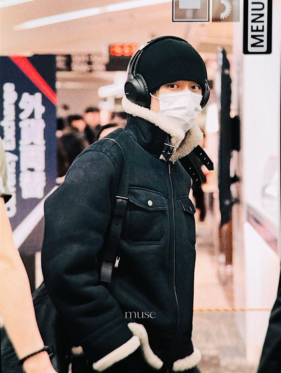 250106 오늘도 무스탕🖤 #연준 #YEONJUN