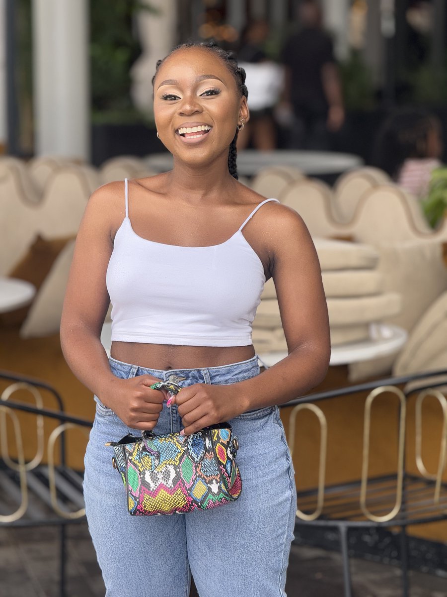 Happiest birthday to my little and  not so little one ! You are such a gem 🎉🎉🎉🎂🎂🎂