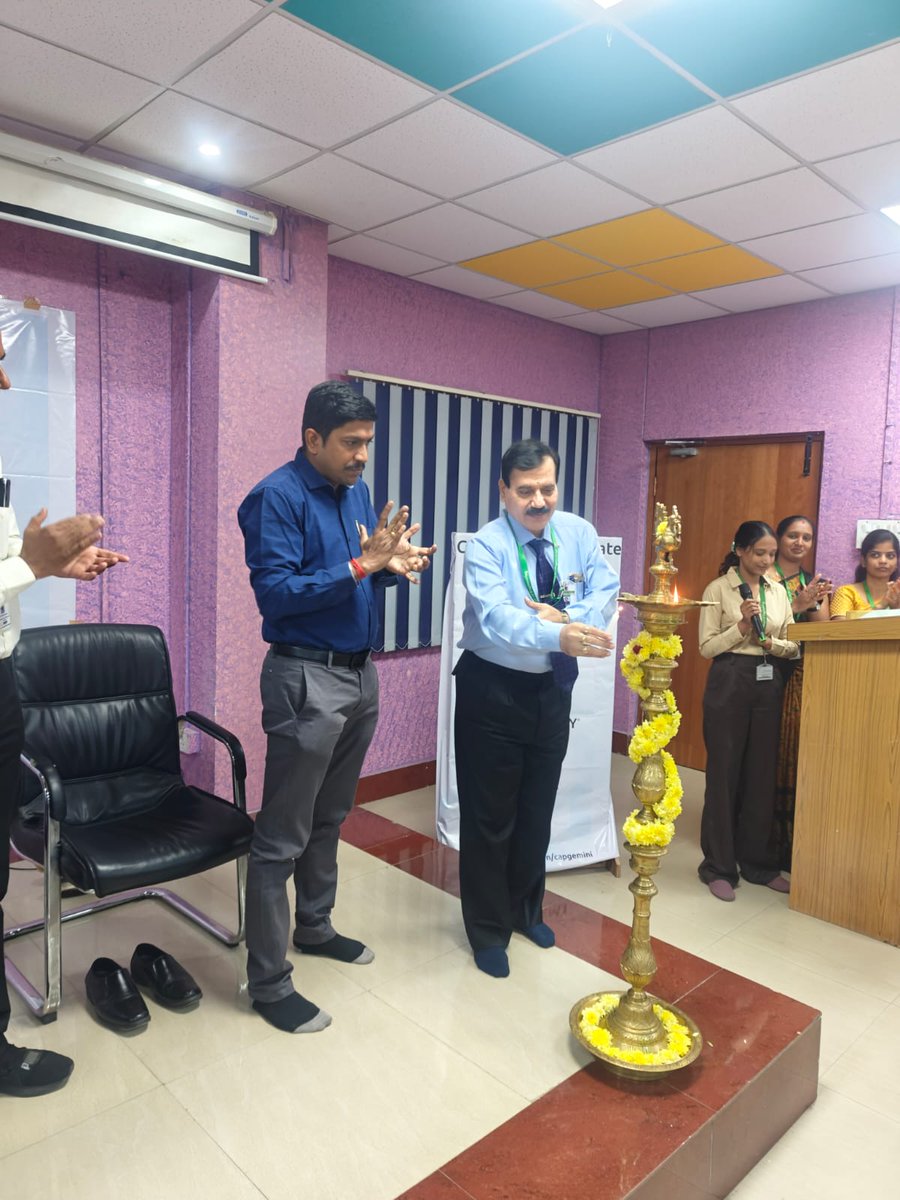 acscebangalore's tweet image. 🌟 “Campus to Corporate Digital Academy” Valedictory 🌟

#ACS_College_of_Engineering&apos;s #CSEDept, in collaboration with #Capgemini &amp;amp; #ICT_Academy, celebrated the journey of students bridging academics &amp;amp; industry.

🎓 Congrats to all achievers!

#CampusToCorporate #SkillDevelopment