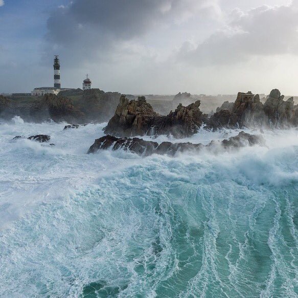 Christine Boursin 🌐 (@chboursin) on Twitter photo #Bretagne Quand la #tempete et le #vent se déchaînent à Ouessant ! 💨🌊💨 Impressionnant ! 🩷🧡💙 © <a href="/mathieurivrin/">Mathieu Rivrin - Photographies</a> #Bretagne Quand la #tempete et le #vent se déchaînent à Ouessant ! 💨🌊💨 Impressionnant ! 🩷🧡💙 © <a href="/mathieurivrin/">Mathieu Rivrin - Photographies</a>