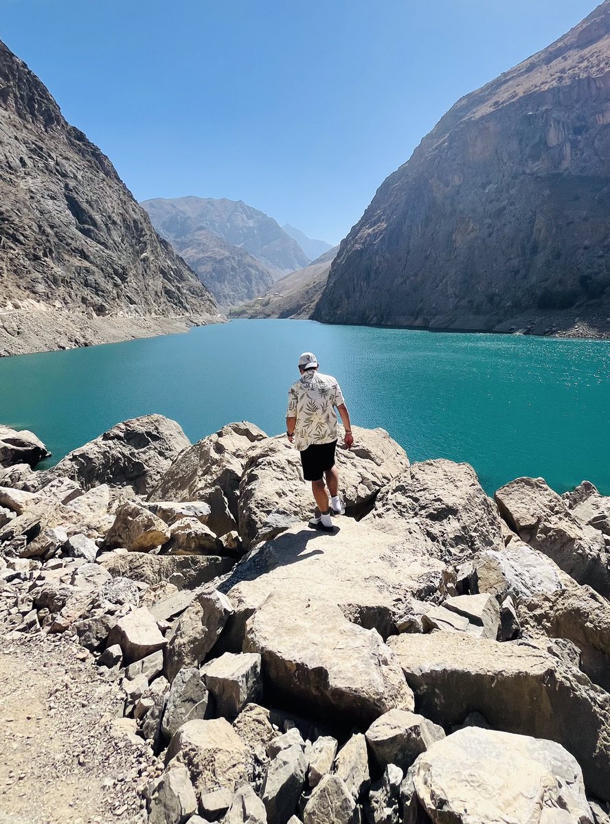 supermarkypot's tweet photo. 7 Lakes, Tajikistan #Tajikistan #7lakes #CentralAsia https://t.co/pd8Bqo8RAx