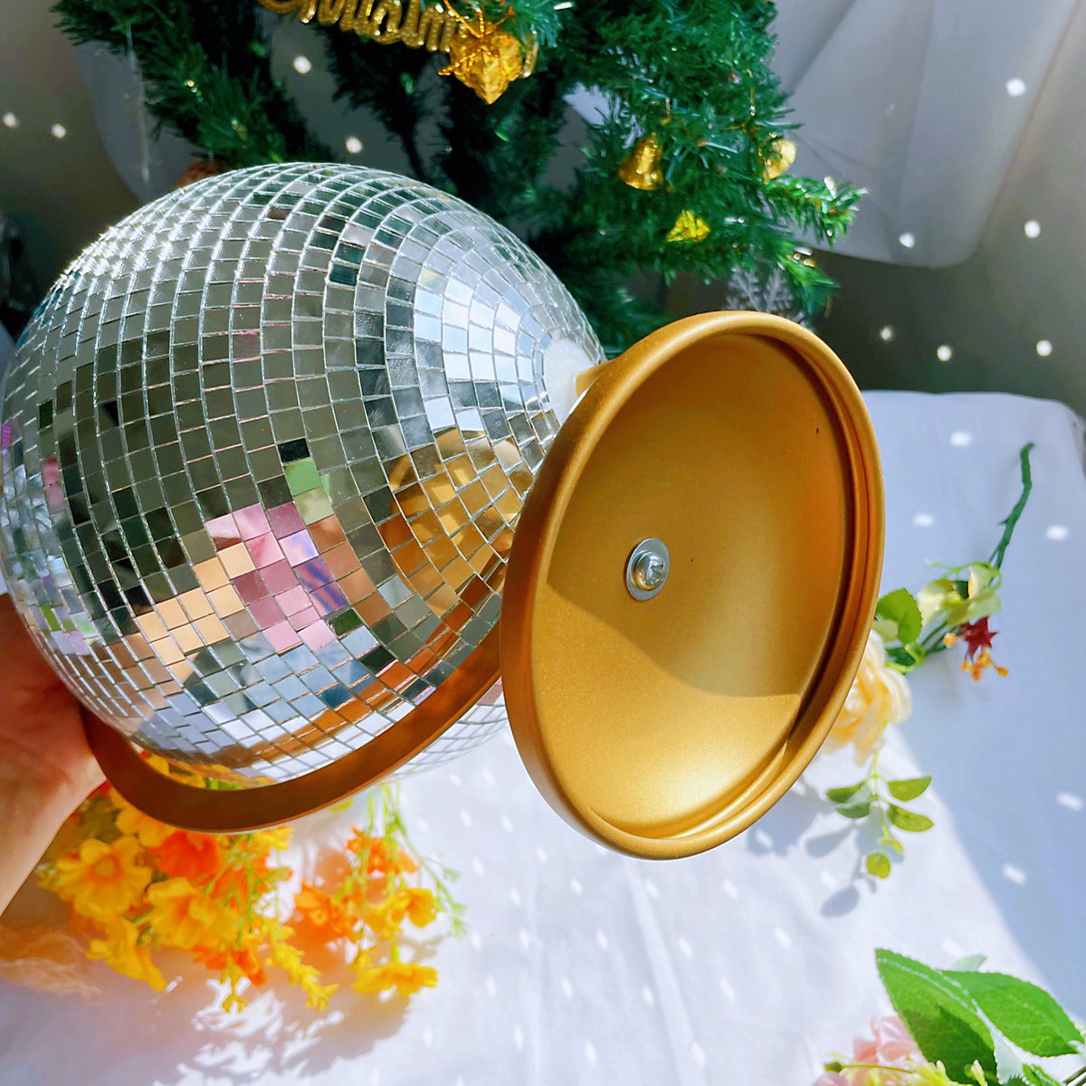 discomfg's tweet image. Explore the world in style with our Disco Ball Globe! 🌍✨ A dazzling statement piece for your home or event decor. 🌟

Shop now: mfgdisco.com | Amazon: amazon.com/stores/MFGDISC…
#DiscoBallGlobe #MFGDISCO #HomeDecor #PartyVibes #UniqueStyle #GlobeDecor #ShinyStyle #Event