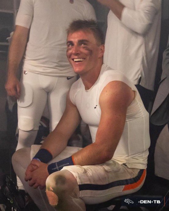 Bo Nix had a historic rookie year (thread)