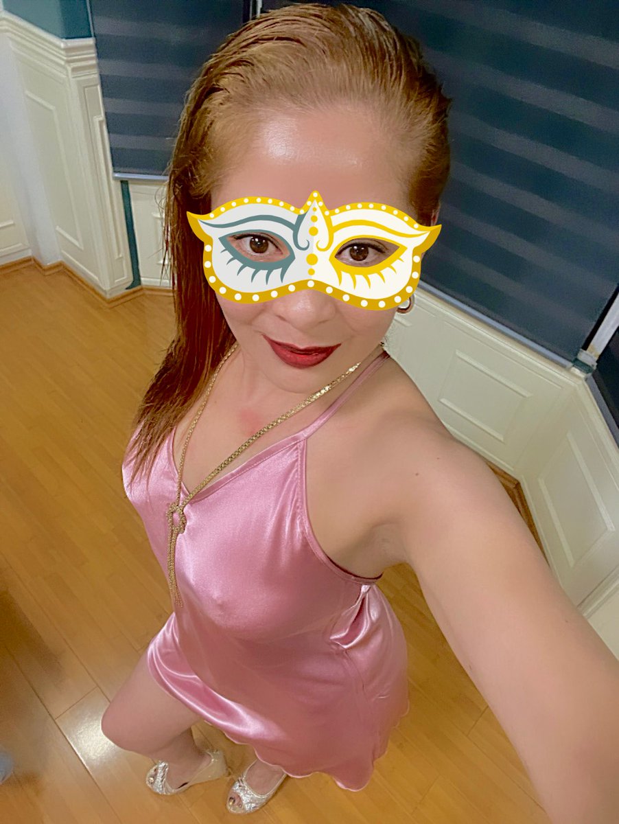 Valeyeduswdf's tweet photo. Noche de Pasión, Sexo y Amor…💘 para despedir a mi Edu, excelente viaje de bussines 🥰 ❤️ amor !! https://t.co/F8NNS4qKTp