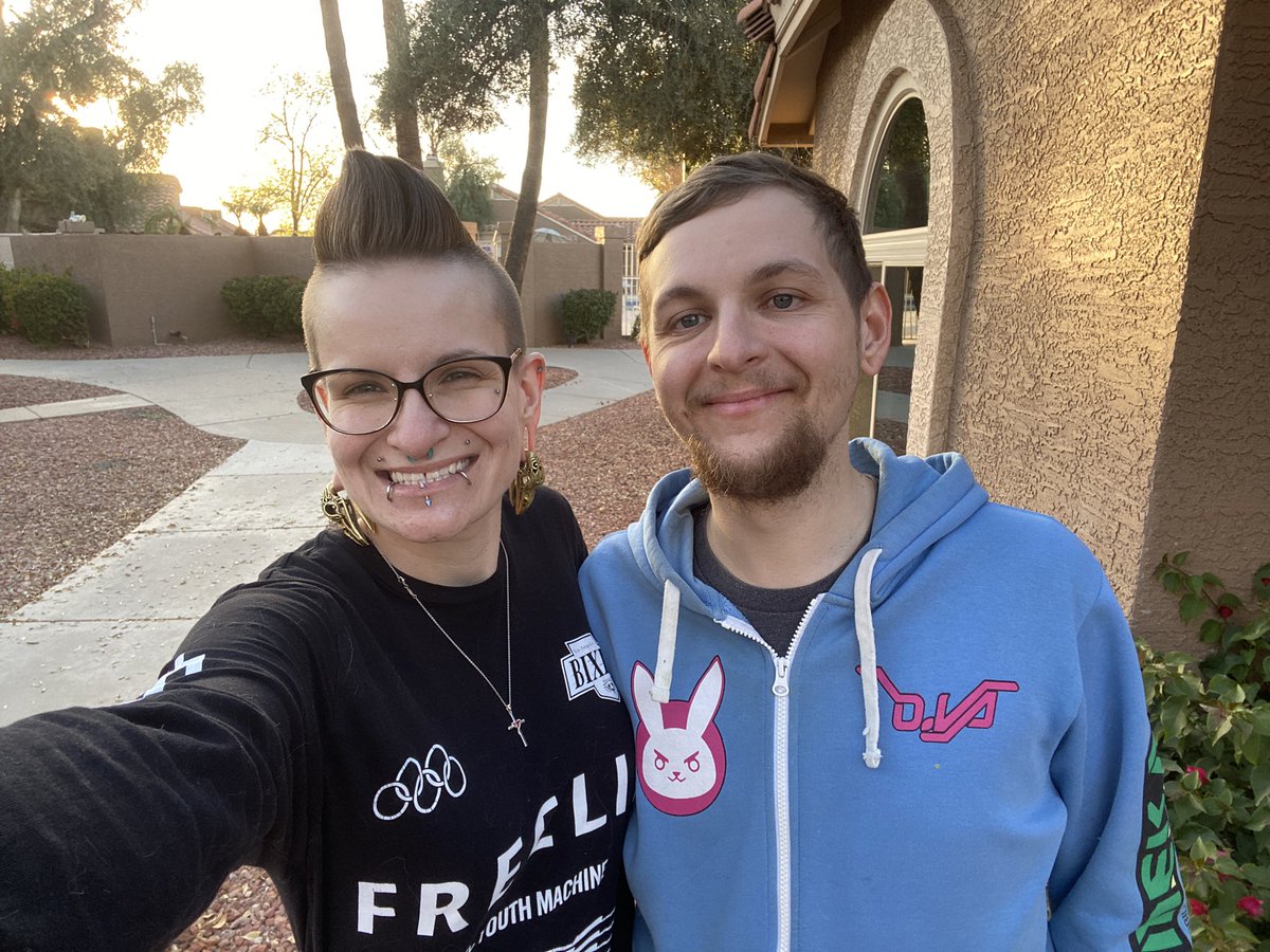 RomanYeener's tweet photo. Some of the most important people in my life. 💙 Until next time, Arizona. I won’t let 18 months pass again before I visit again! https://t.co/VxA0P1wowE