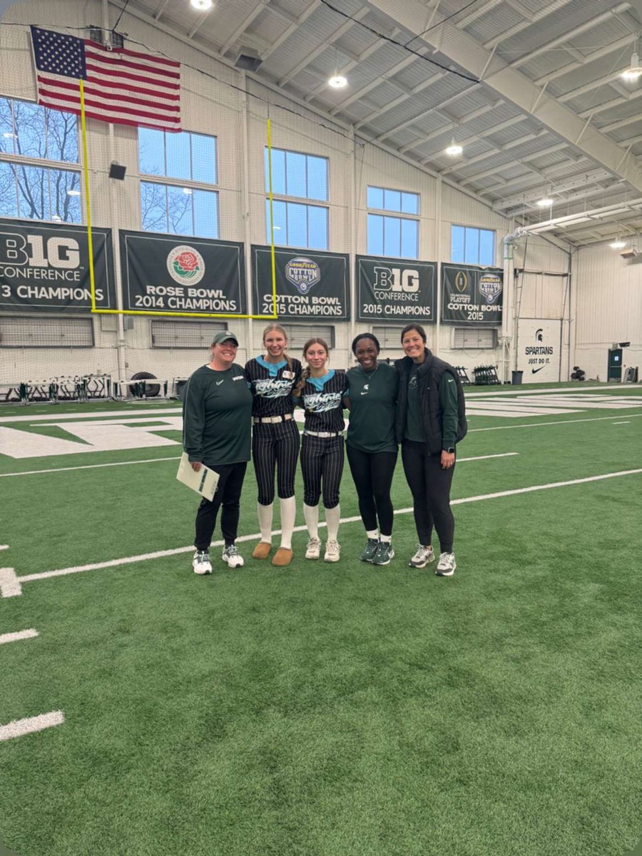 PearlWenzel33's tweet photo. Thank you @MSU_Softball for two amazing camps, Spartan Elite Experience Pitching &amp; Skills Camps! Big thank you to @ShoMcDonald and @CoachDStenger I had so much fun with all the drills we did. Im looking forward to more future camps! @WILightning2029 https://t.co/m6xt8dsTUg
