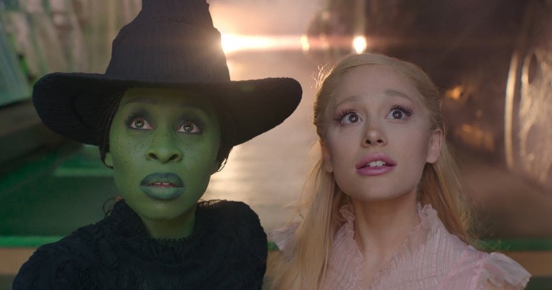 thatgeekshow's tweet photo. '#Wicked' wins the #GoldenGlobes Award for Cinematic and Box Office Achievement https://t.co/d6BZxU780V