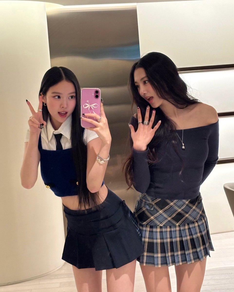 #미야오 #MEOVV #MEOW #ミヤオ #GAWON #가원 #ミヤオ #NARIN #나린