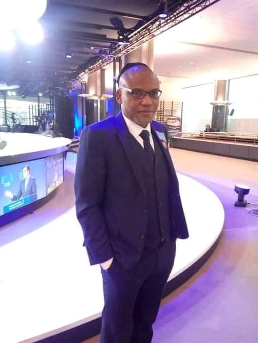 OgbondaKelvin's tweet photo. @MaziKanuntaKanu #MaziNnamdiKanu said anyone not following orders coming from #HOD #DHOD #DOS will be removed.
@MaziKanuntaKanu can you explain frame B for us?
What is Chain ⛓️ of Command?
What is code of conduct?
What is leadership?
The Floor is Yours. https://t.co/b5p2biUaqT